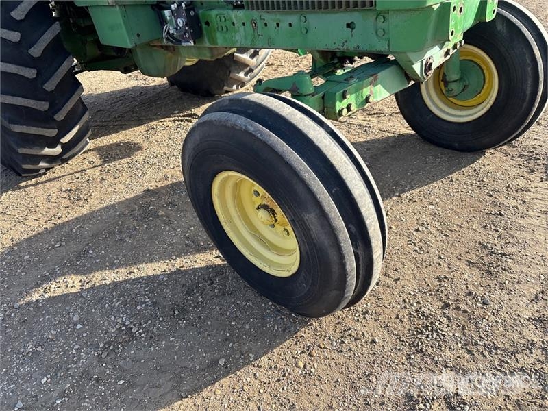 John Deere 4440 Tractors