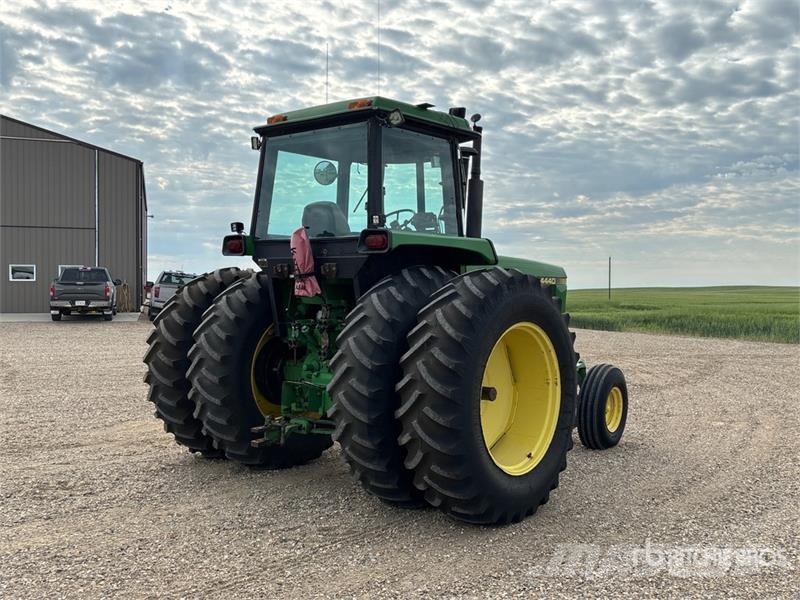 John Deere 4440 Tractors