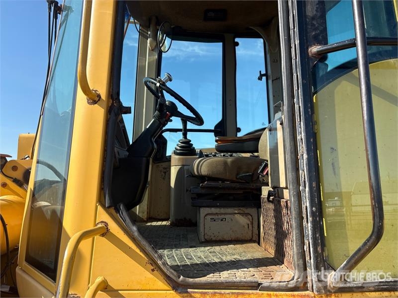 John Deere 444H Cargadoras sobre ruedas