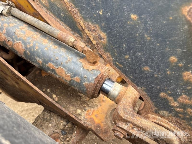 John Deere 444J Utovarivači na točkove