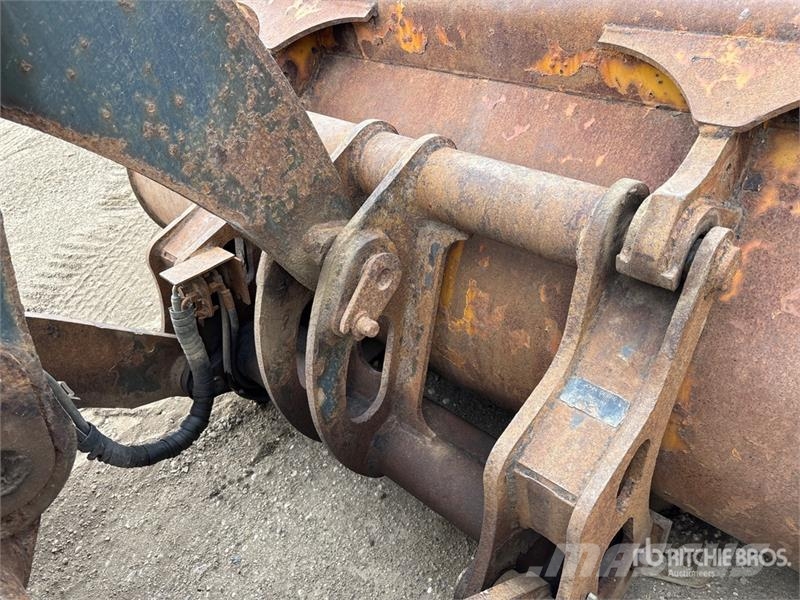 John Deere 444J Utovarivači na točkove