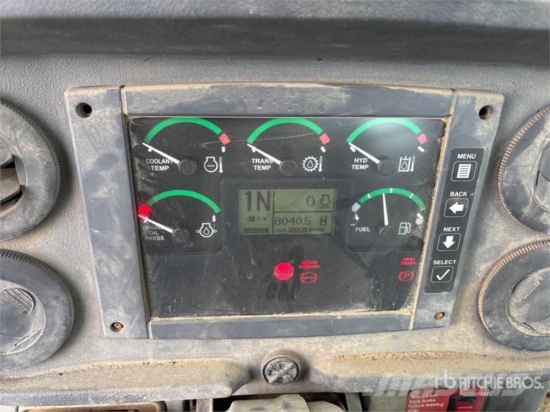 John Deere 444J Utovarivači na točkove