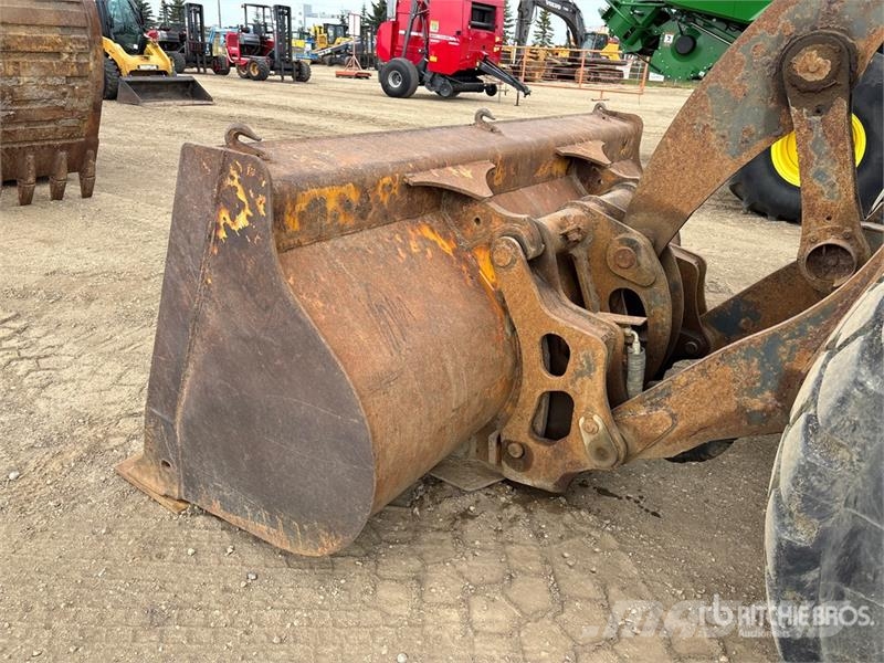 John Deere 444J Utovarivači na točkove