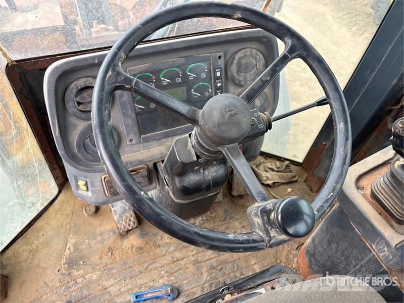 John Deere 444J Utovarivači na točkove