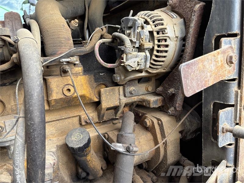 John Deere 444J Utovarivači na točkove