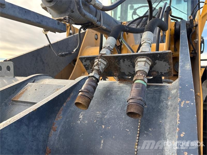 John Deere 444K Wheel Loader Iekrāvēji uz riteņiem