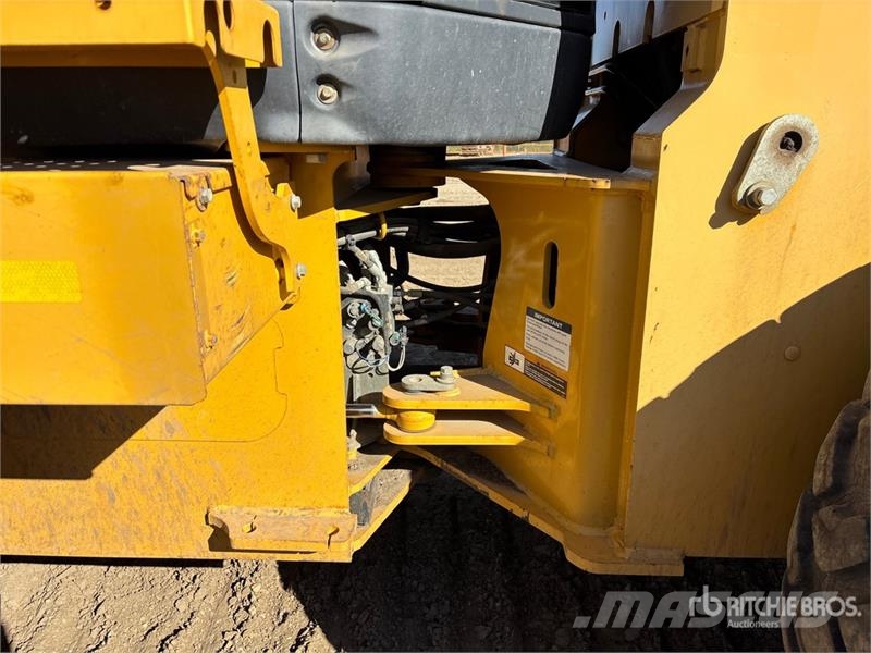 John Deere 444K Wheel Loader Rataslaadurid