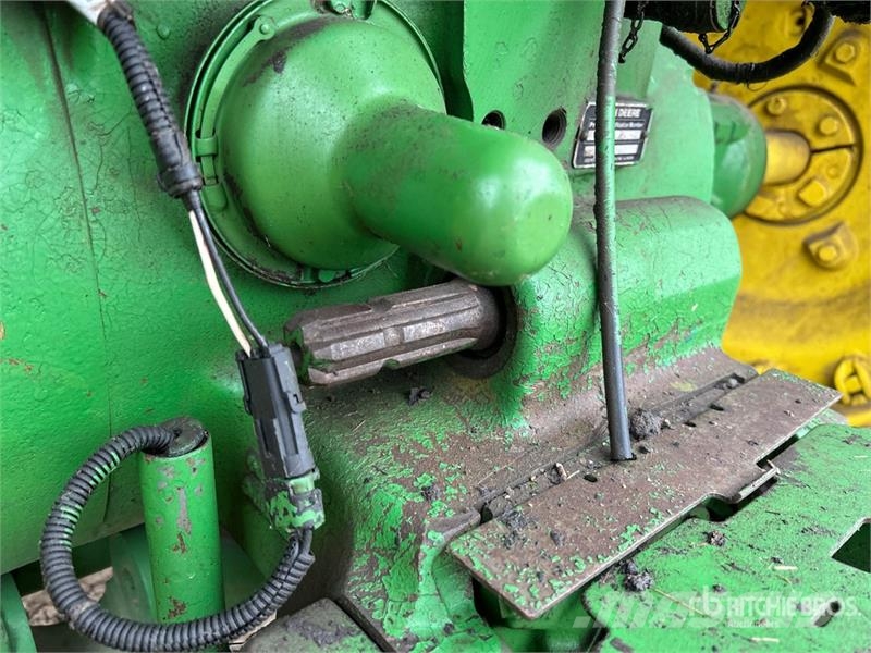 John Deere 4450 4WD Tractor Tractors