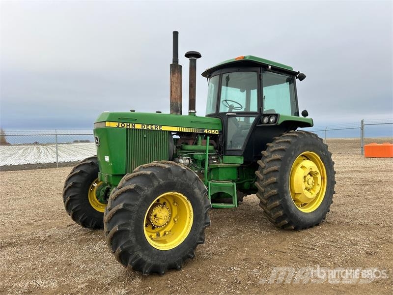 John Deere 4450 4WD Tractor Tractors