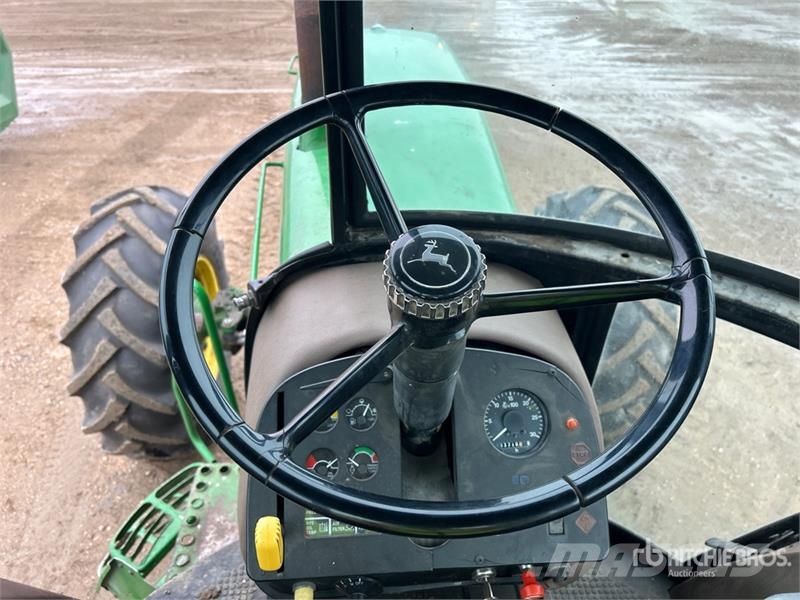 John Deere 4450 4WD Tractor Tractors