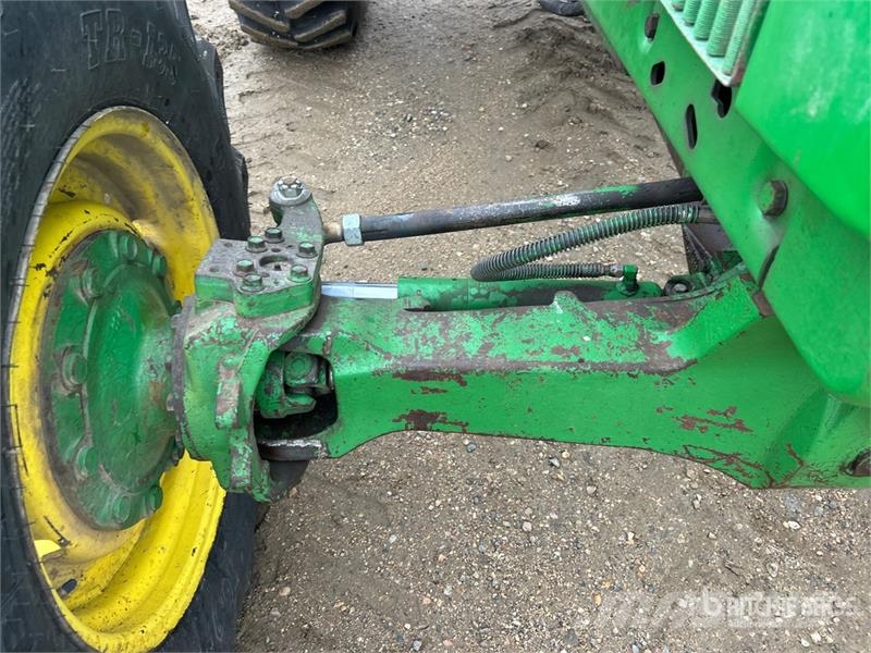 John Deere 4450 4WD Tractor Tractors