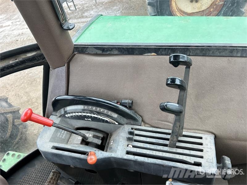 John Deere 4450 4WD Tractor Tractors