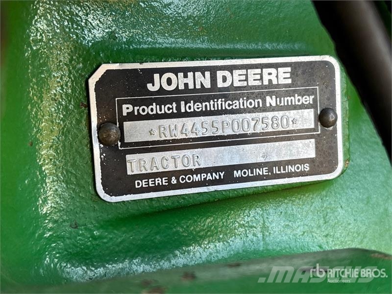 John Deere 4455 Traktorok