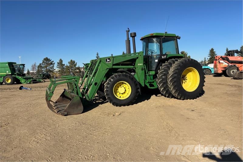 John Deere 4455 Traktorok