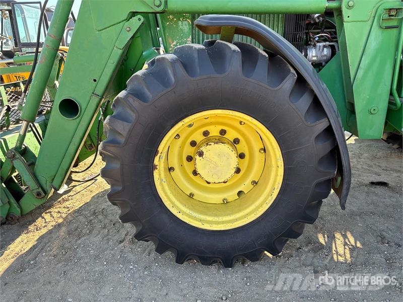 John Deere 4455 Traktorok