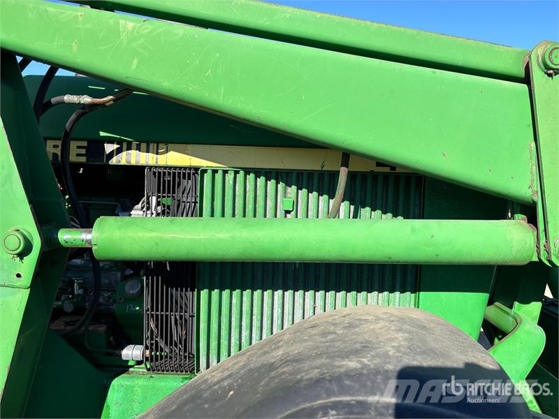 John Deere 4455 Traktorok