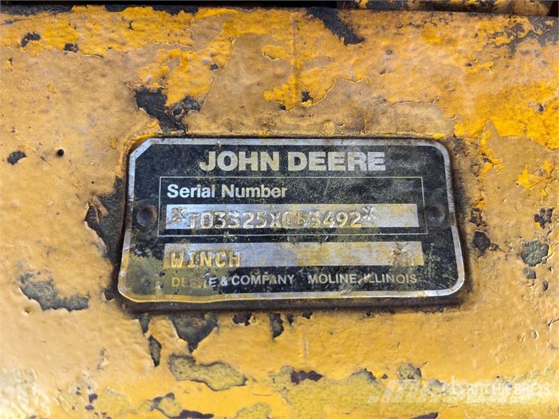 John Deere 450 Buldožeri guseničari