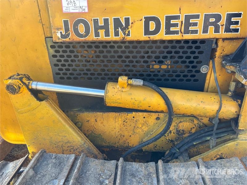 John Deere 450 Buldožeri guseničari