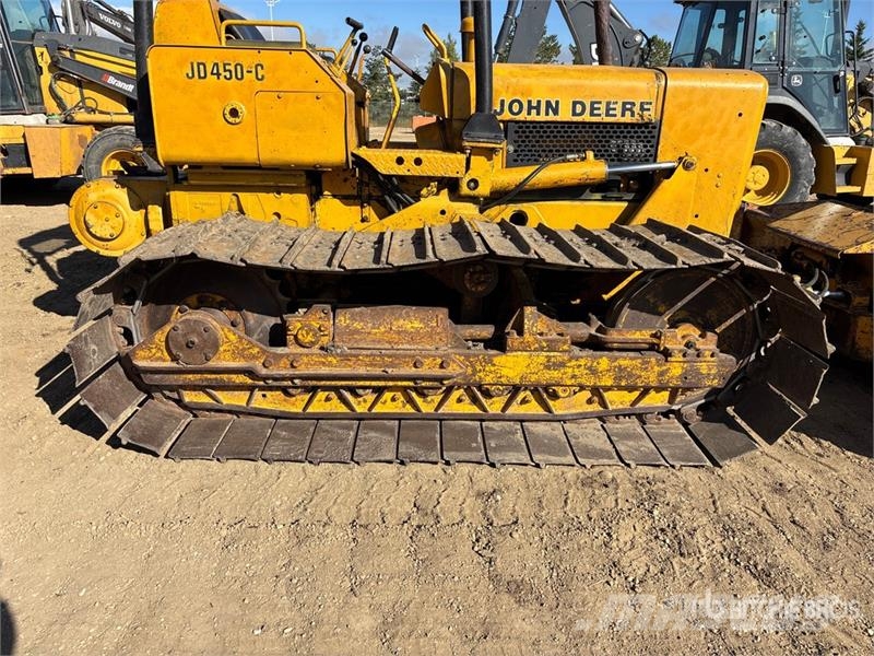 John Deere 450 Buldožeri guseničari