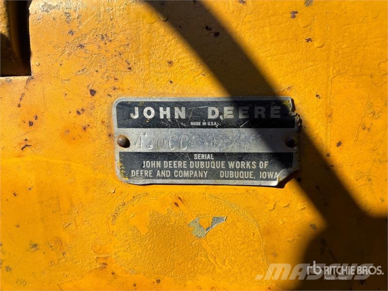 John Deere 450 Buldožeri guseničari