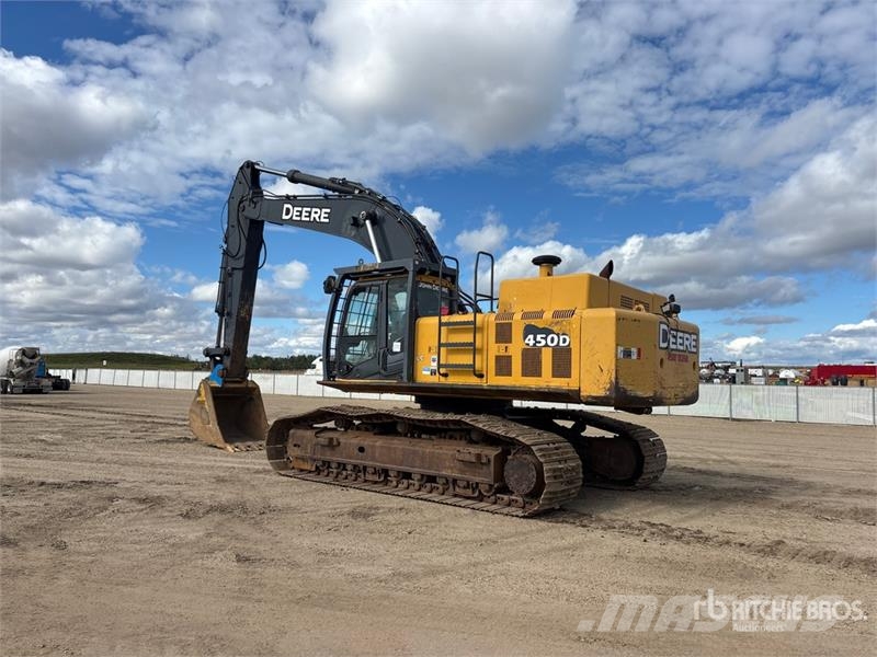 John Deere 450DLC Tracked Excavator حفارات زحافة