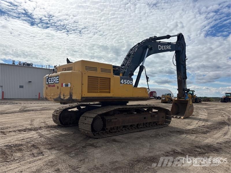 John Deere 450DLC Tracked Excavator حفارات زحافة