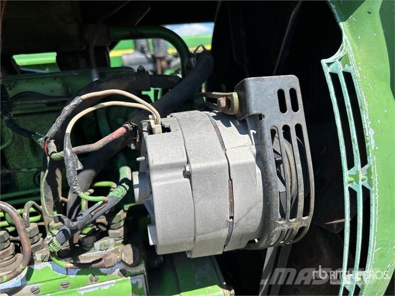 John Deere 4630 拖拉机/农用车