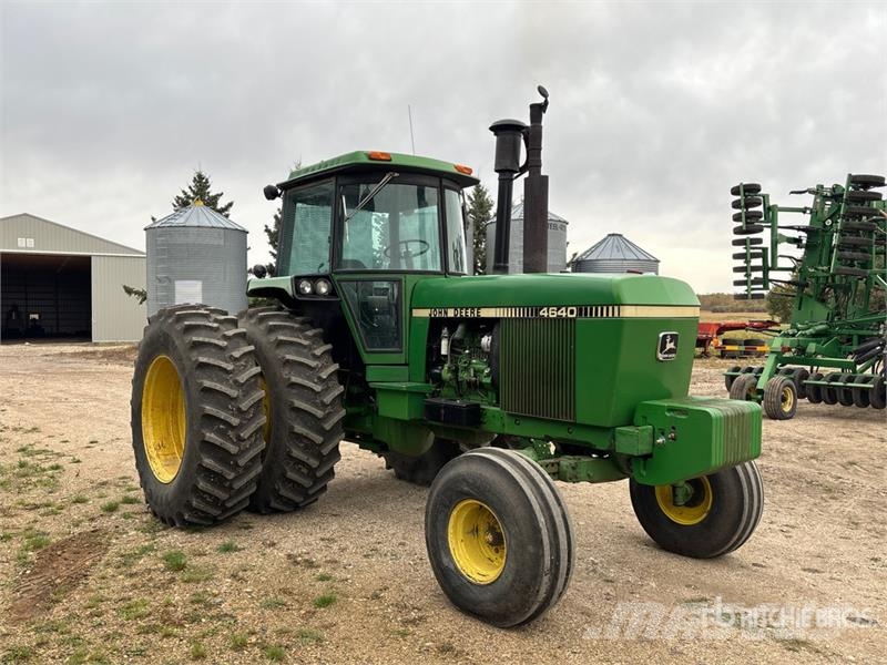 John Deere 4640 Traktorji