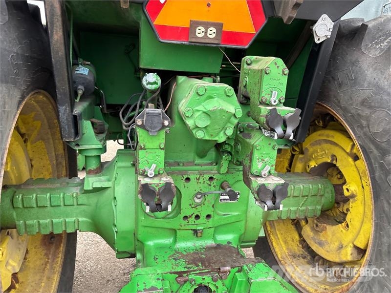 John Deere 4640 Traktorji