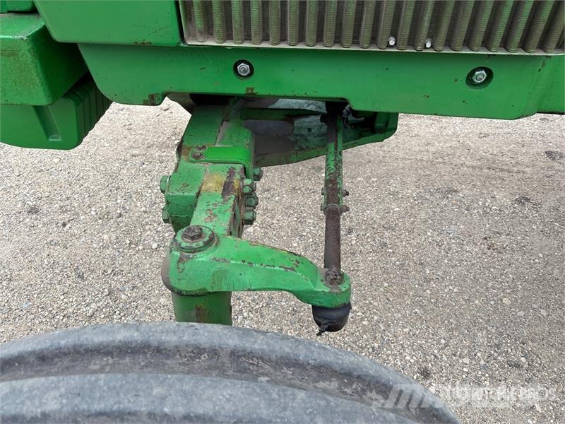 John Deere 4640 Traktorji