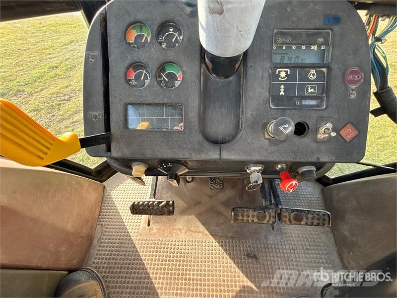 John Deere 4650 2WD Tractor الجرارات