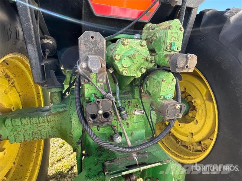 John Deere 4650 2WD Tractor الجرارات