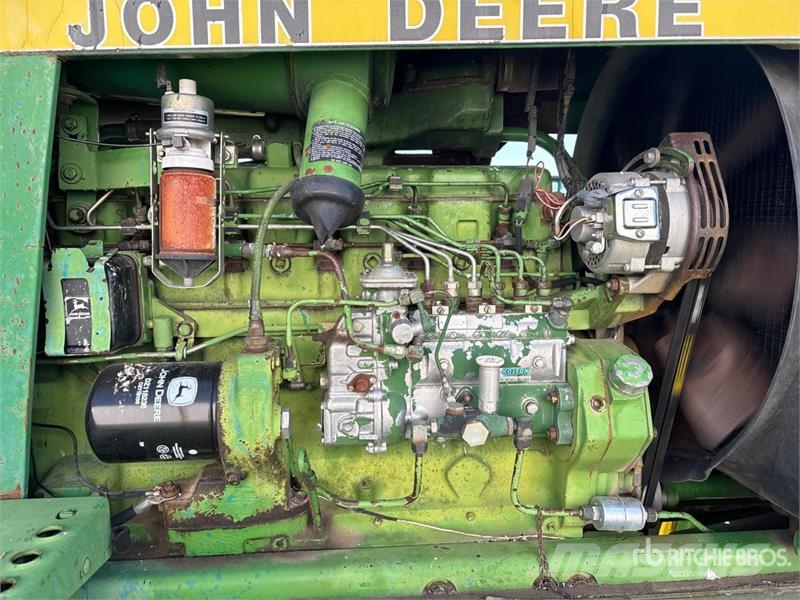 John Deere 4650 2WD Tractor الجرارات