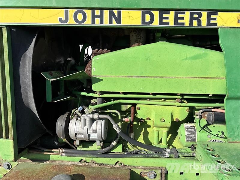 John Deere 4650 2WD Tractor الجرارات