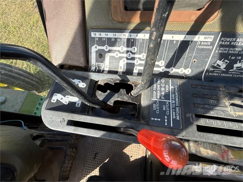John Deere 4650 2WD Tractor الجرارات
