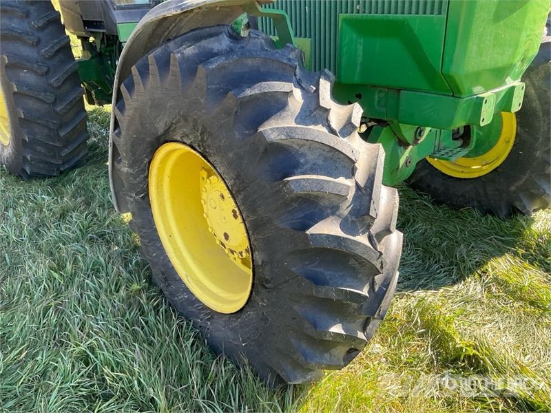 John Deere 4650 4WD Tractor Tractors