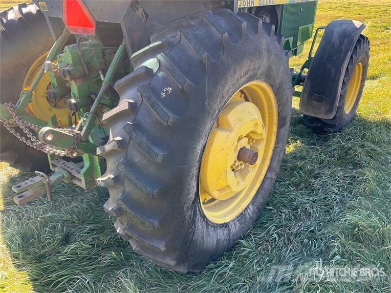 John Deere 4650 4WD Tractor Tractors