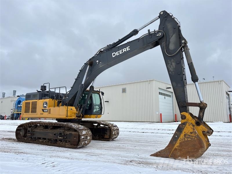 John Deere 470 P-Tier Paletli ekskavatörler