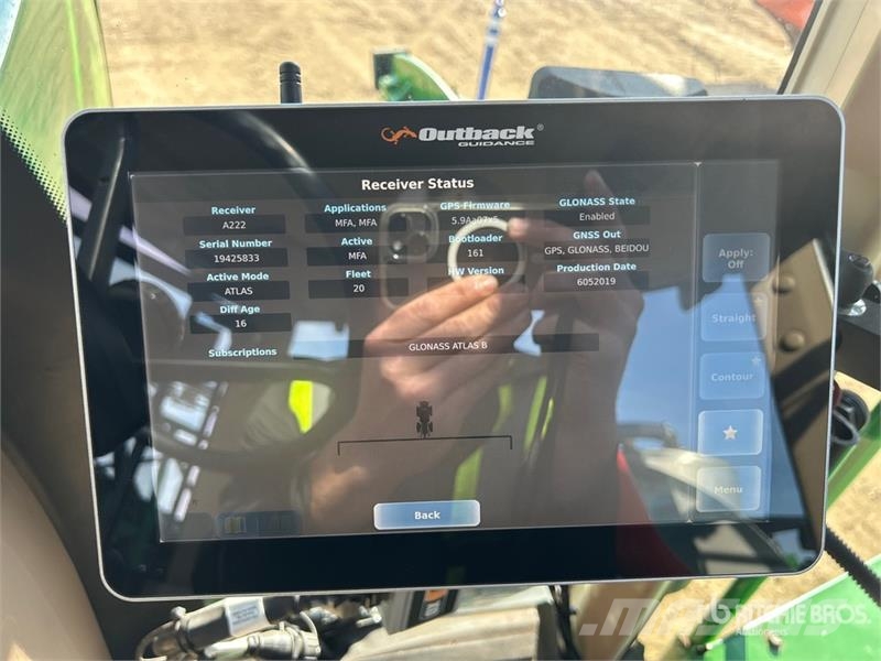John Deere 4700 Itsekulkevat ruiskut