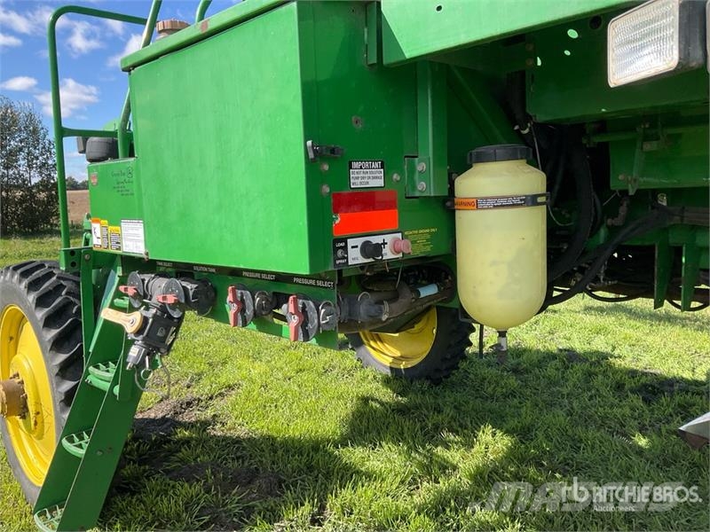 John Deere 4700 Selbstfahrende Sprühgeräte