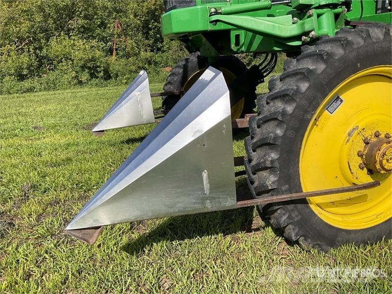 John Deere 4700 Selbstfahrende Sprühgeräte