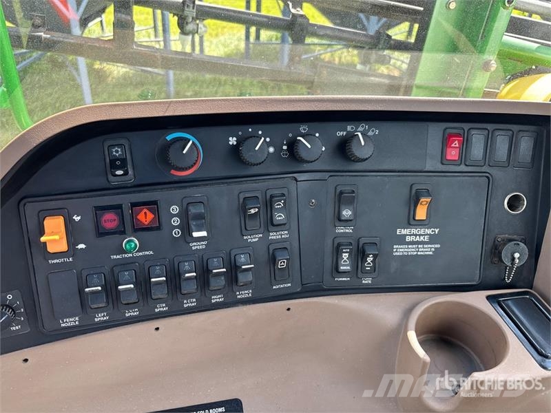 John Deere 4700 Selbstfahrende Sprühgeräte