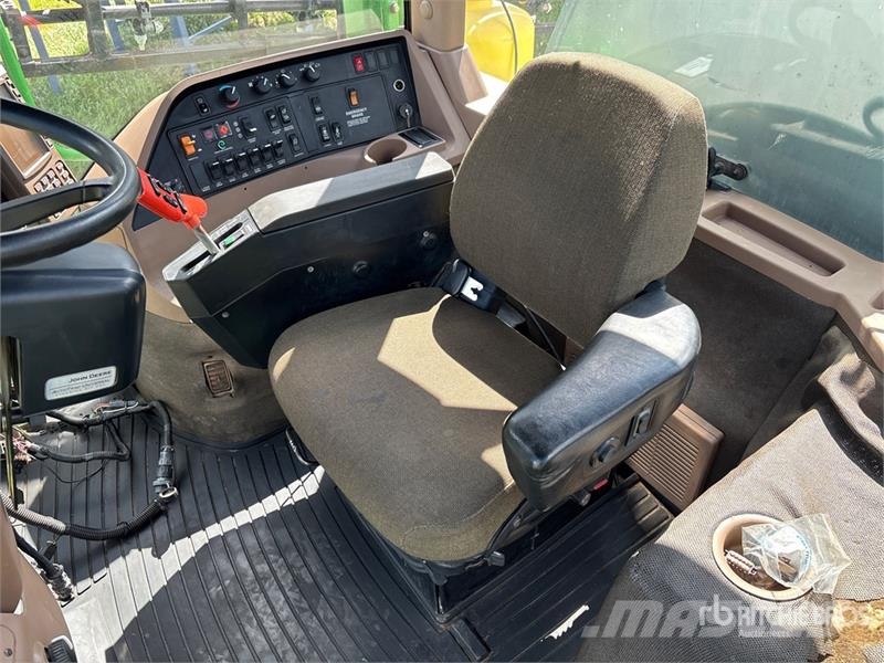 John Deere 4700 Selbstfahrende Sprühgeräte