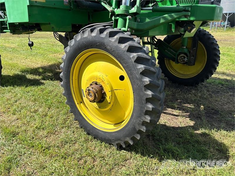 John Deere 4700 Selbstfahrende Sprühgeräte