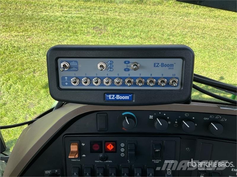 John Deere 4700 Selbstfahrende Sprühgeräte