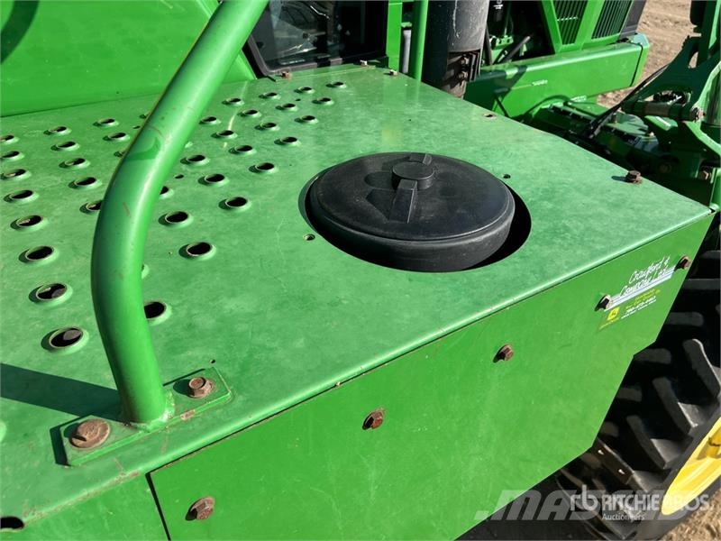John Deere 4700 Itsekulkevat ruiskut