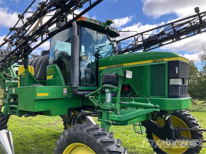 John Deere 4700 Selbstfahrende Sprühgeräte