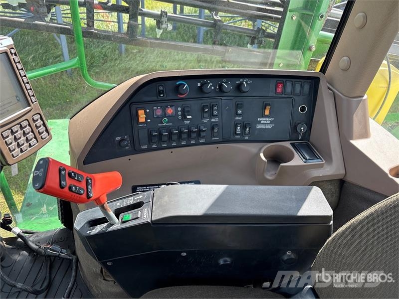 John Deere 4700 Selbstfahrende Sprühgeräte