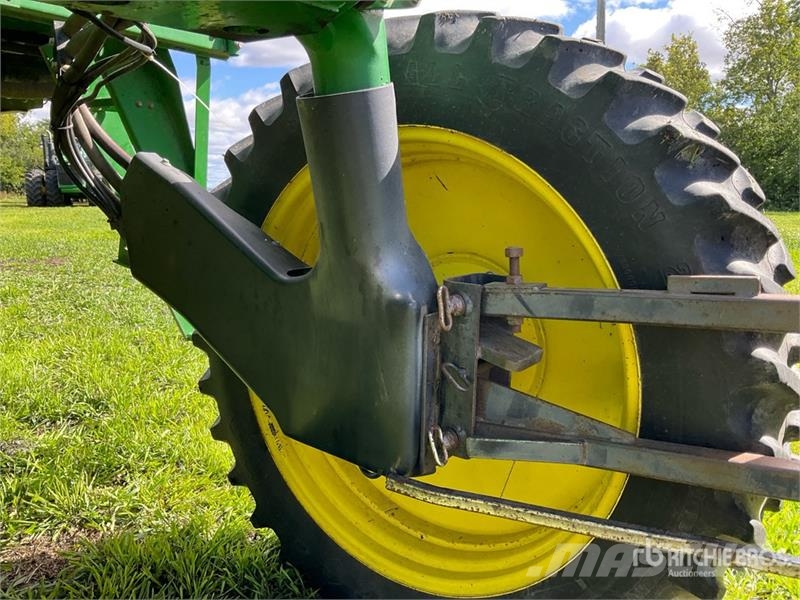 John Deere 4700 Selbstfahrende Sprühgeräte