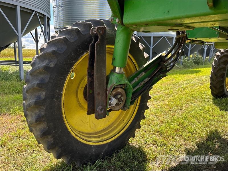 John Deere 4700 Selbstfahrende Sprühgeräte